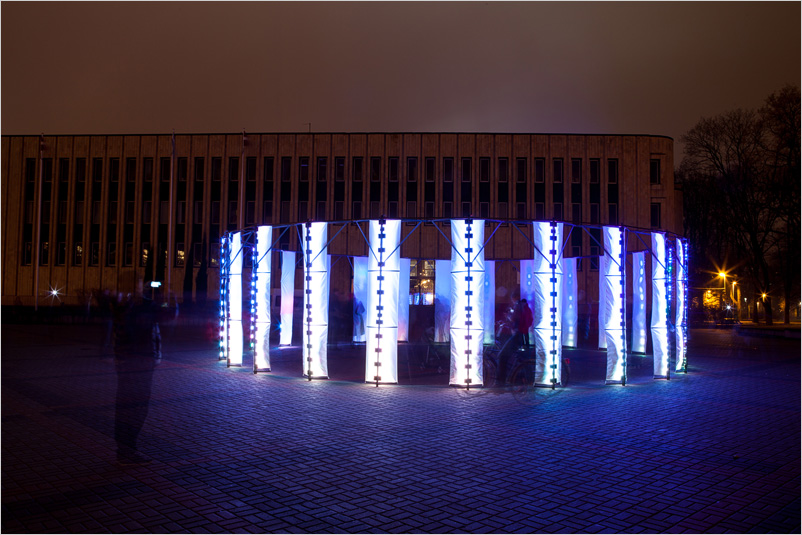 20121117-03
